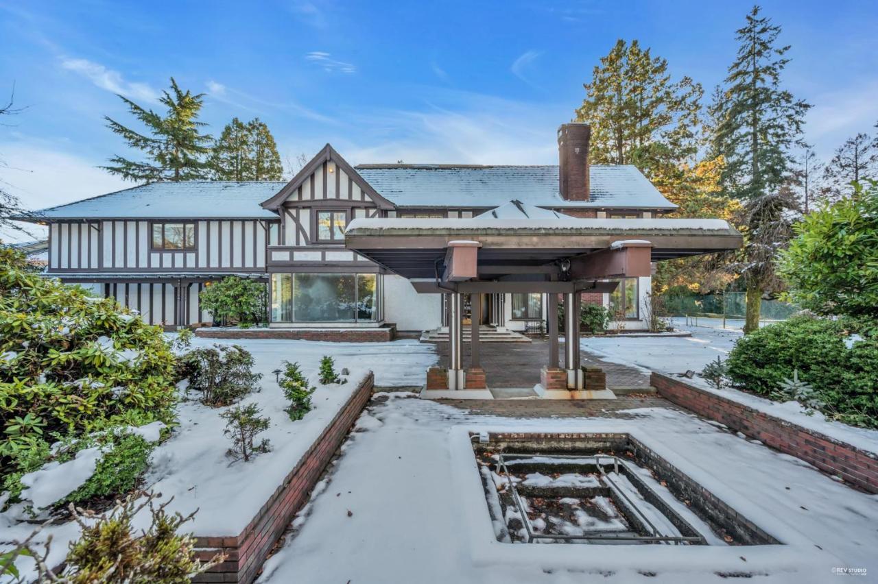 Historic Specious Home In Vancouver West Exterior photo